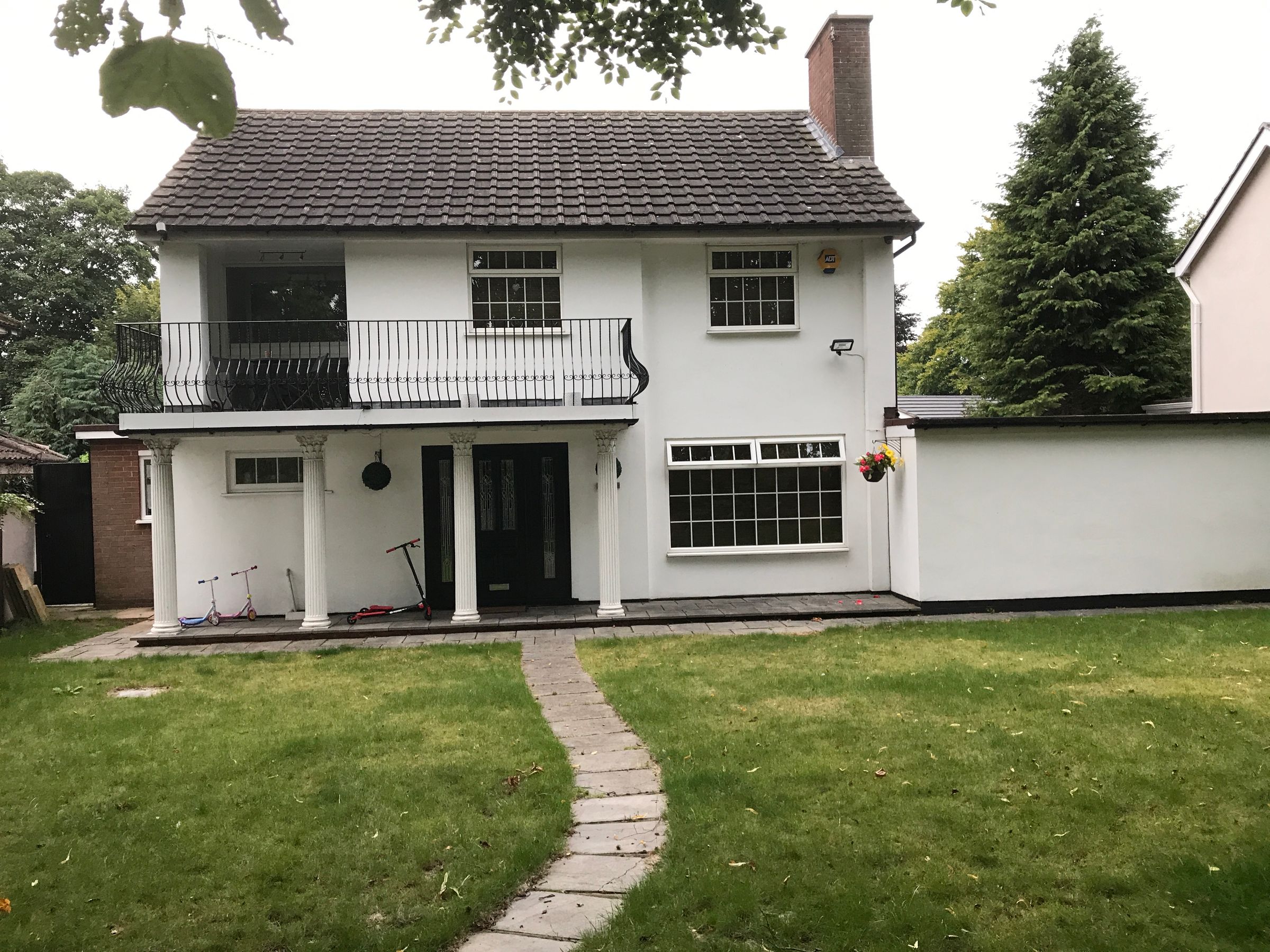 4 bed detached house to rent in Lillington Road, Leamington Spa CV32