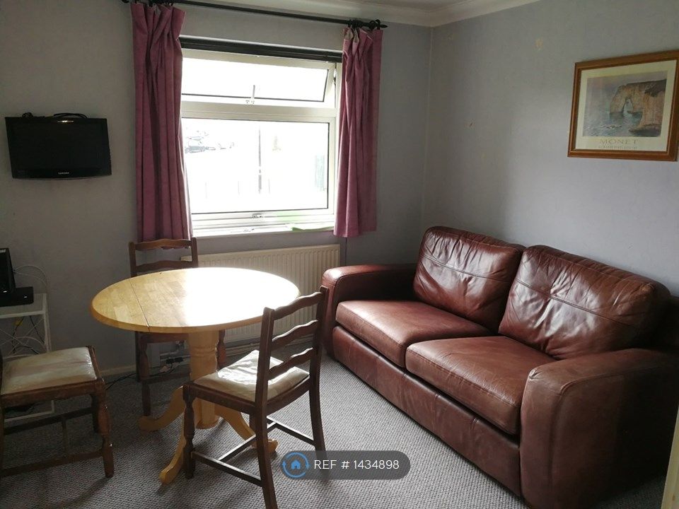 3 bed flat to rent in Birmingham, Birmingham B15 Zoopla