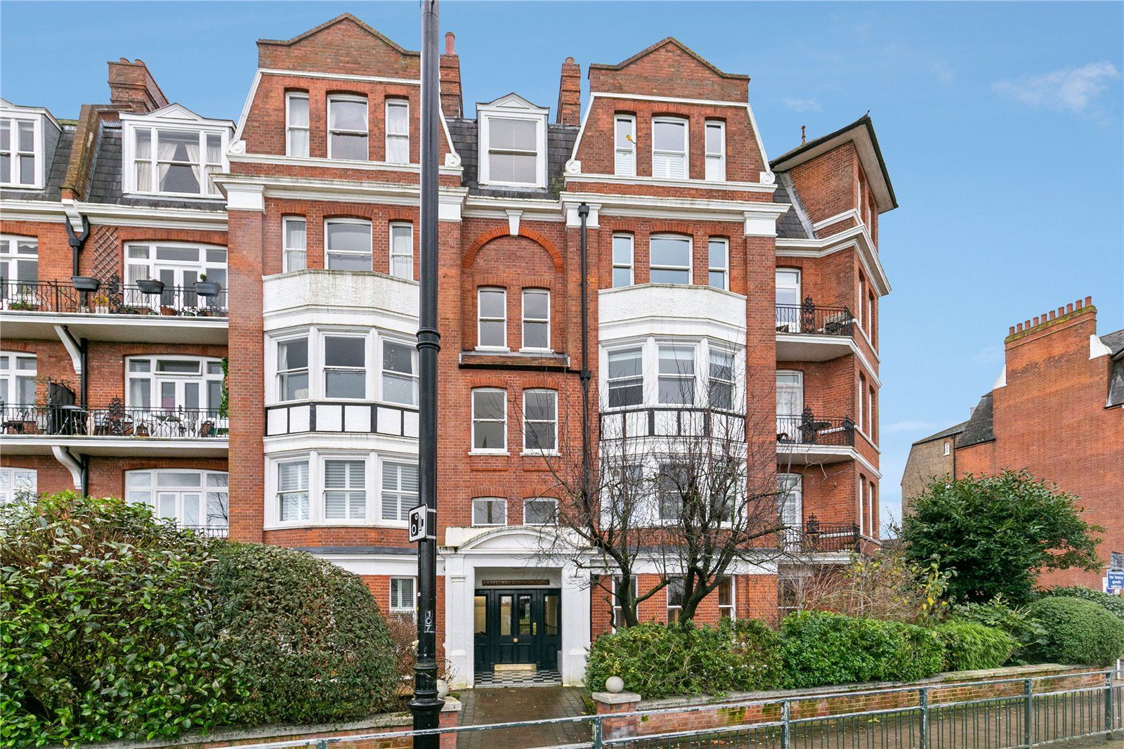 3 bed flat for sale in Castelnau Mansions, Castelnau, Barnes, London