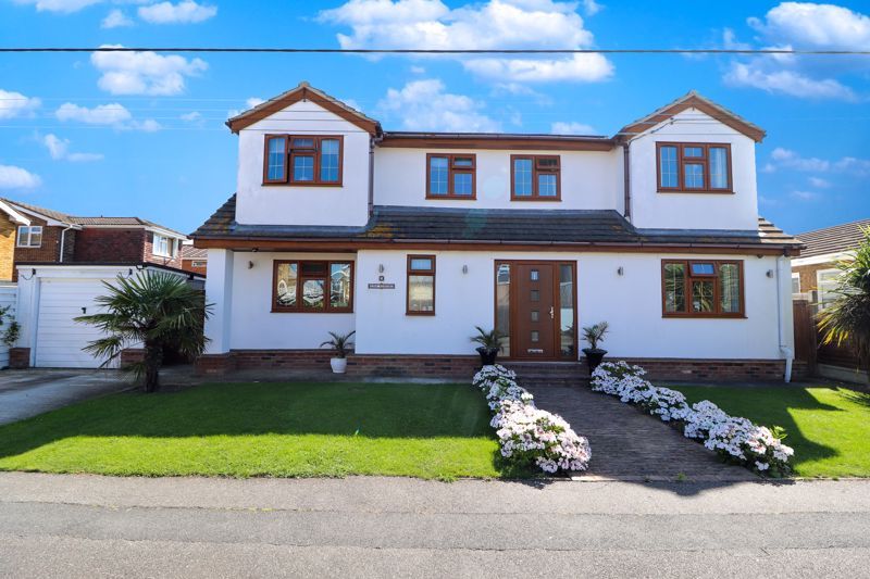 Marine Avenue, Canvey Island SS8  