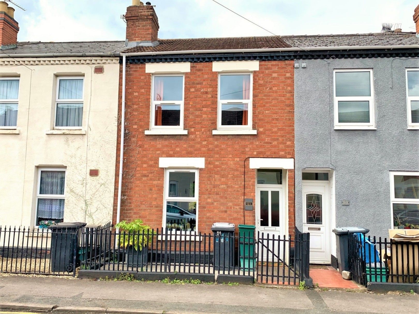 2 bed terraced house for sale in Alfred Street, Gloucester GL1 Zoopla