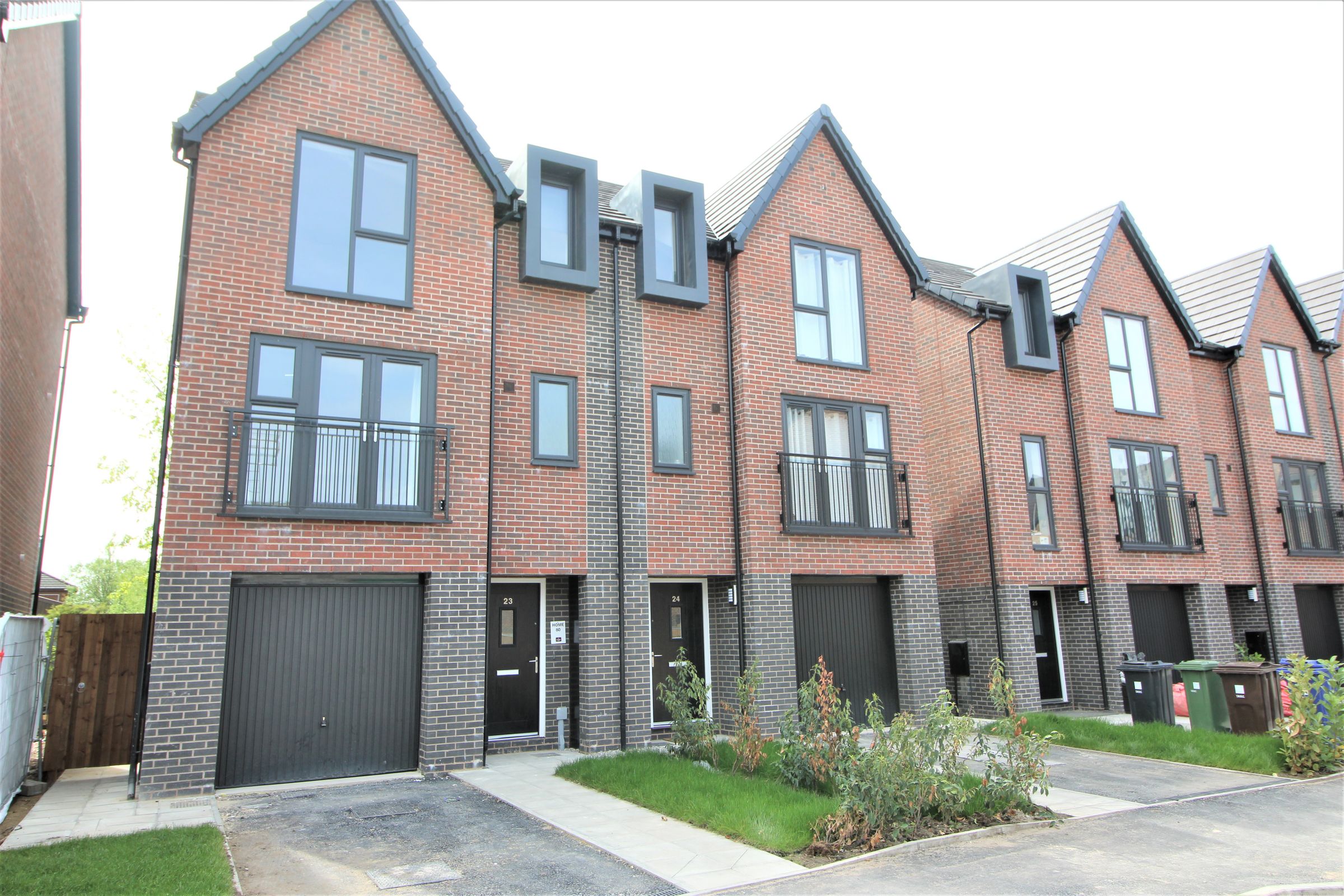 3 bed town house to rent in Guardsman Tony Downes Way, Droylsden