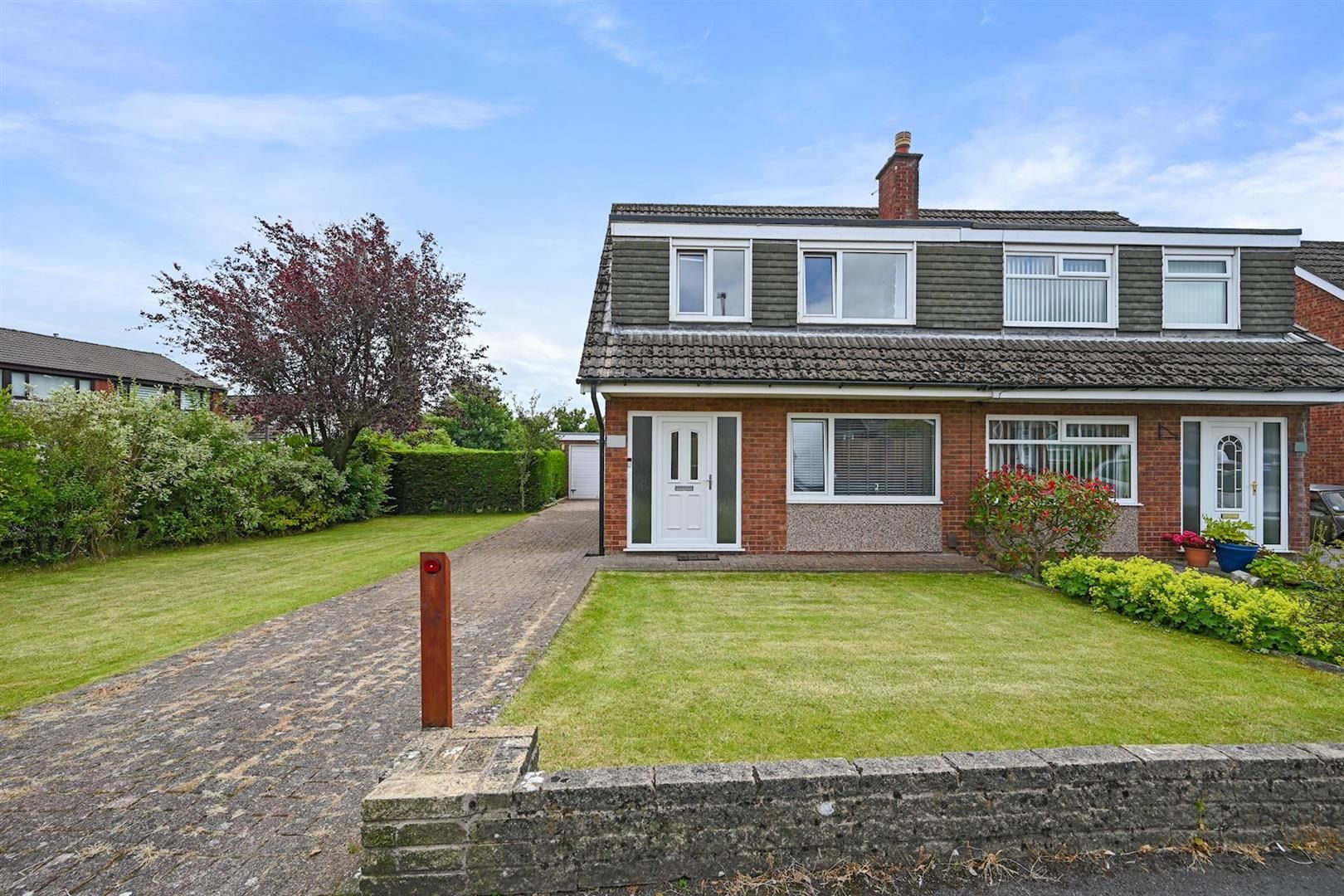 3 bed semidetached house for sale in Lansdown Hill, Fulwood, Preston