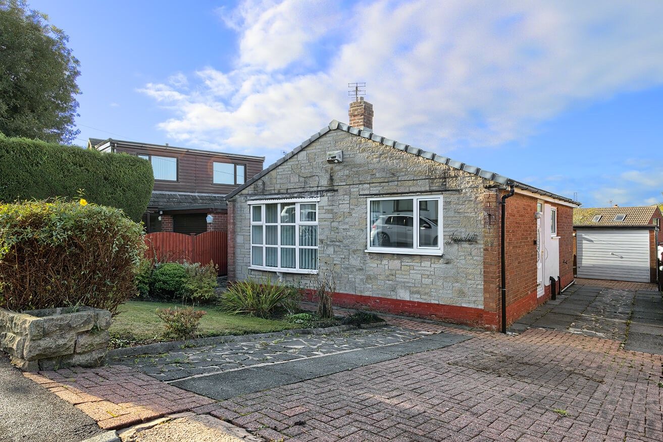 2 bed bungalow for sale in Kingsway, Lower Darwen BB3 Zoopla