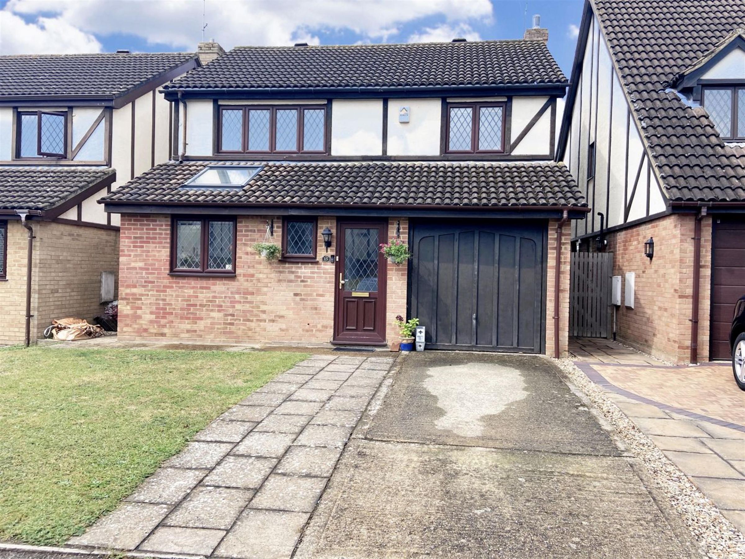 Mentmore Gardens, Leighton Buzzard LU7  