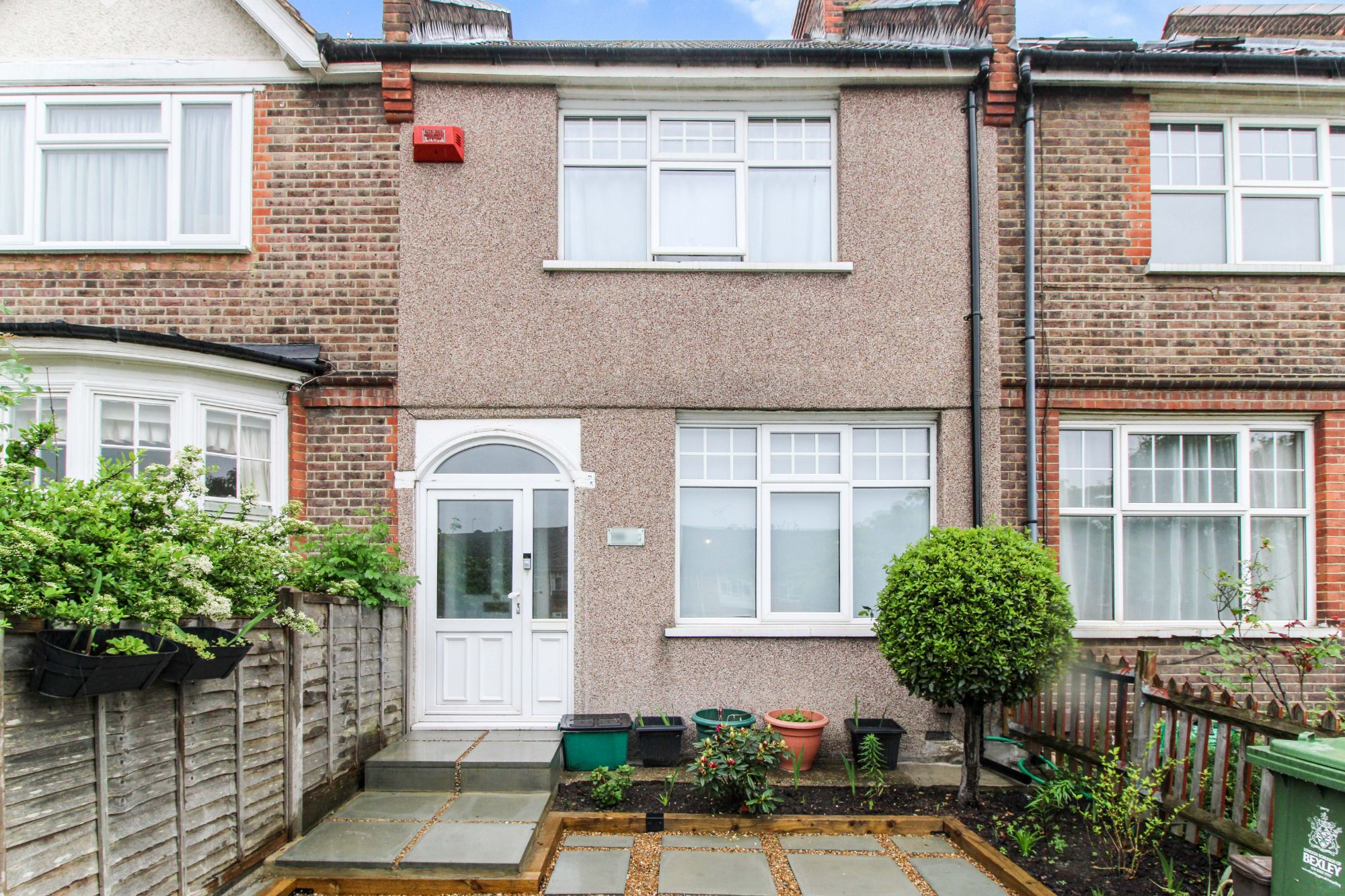 3 bed terraced house for sale in Main Road, Sidcup DA14 Zoopla