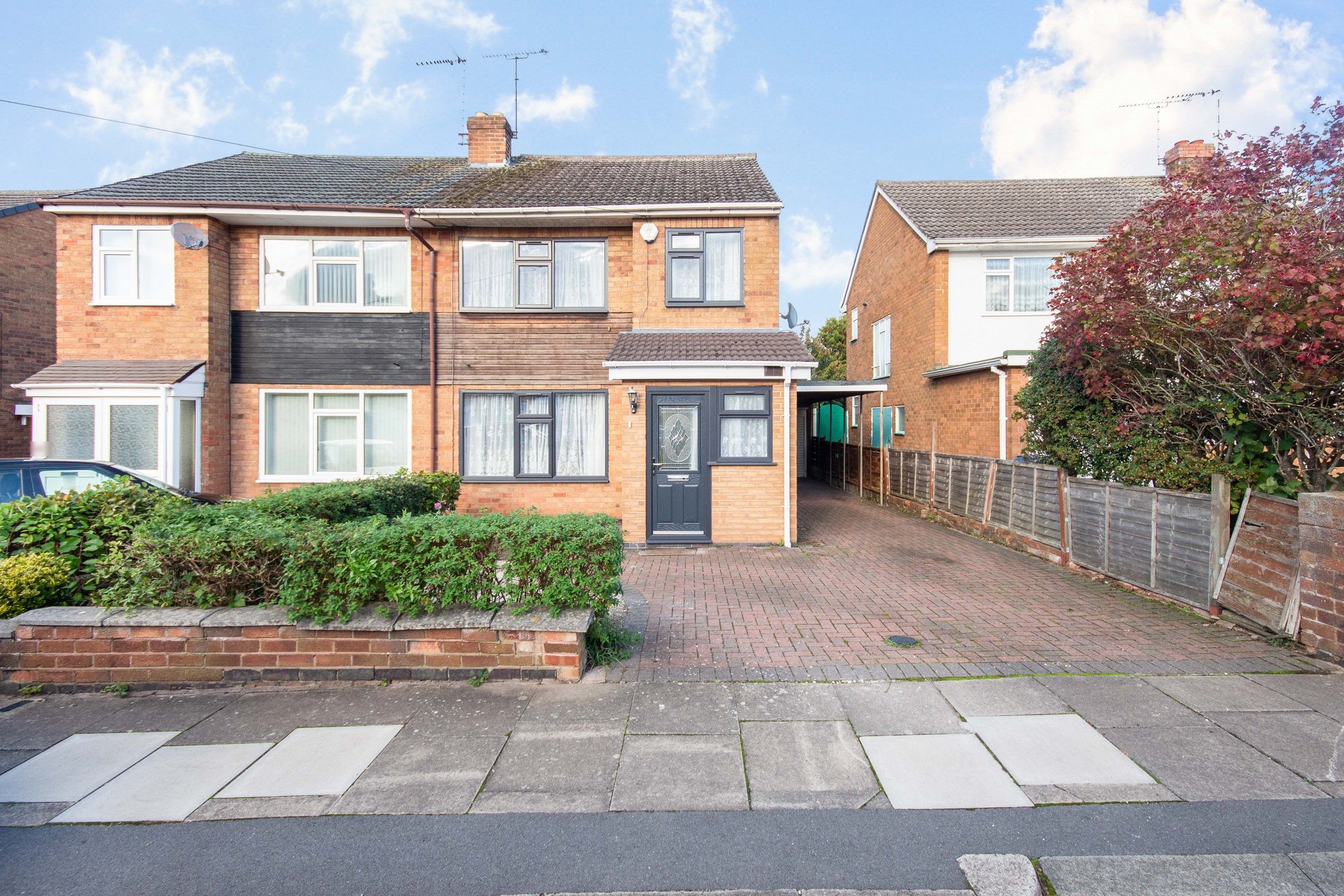 4 bed semidetached house for sale in Postbridge Road, Styvechale