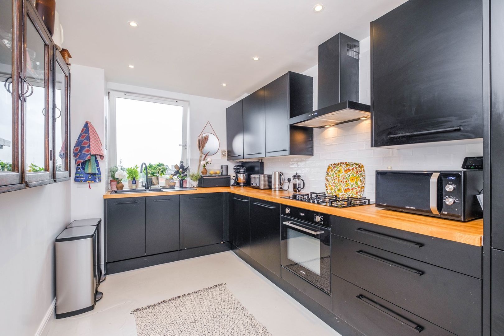 Kensal Road, Kensal Town W10  