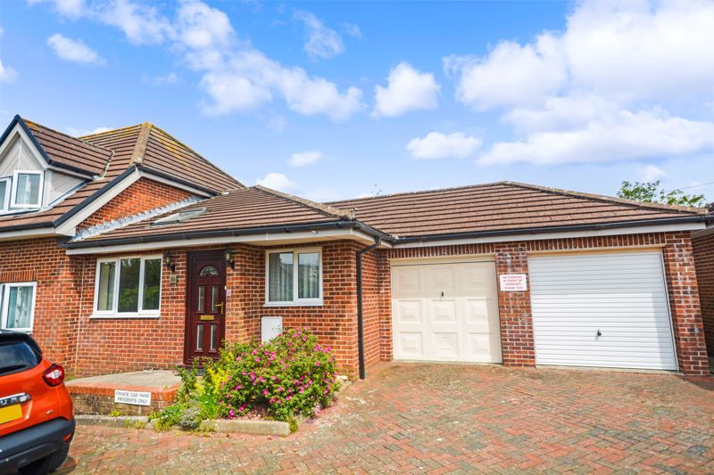 2 bed bungalow for sale in Valley View, Axminster EX13 Zoopla