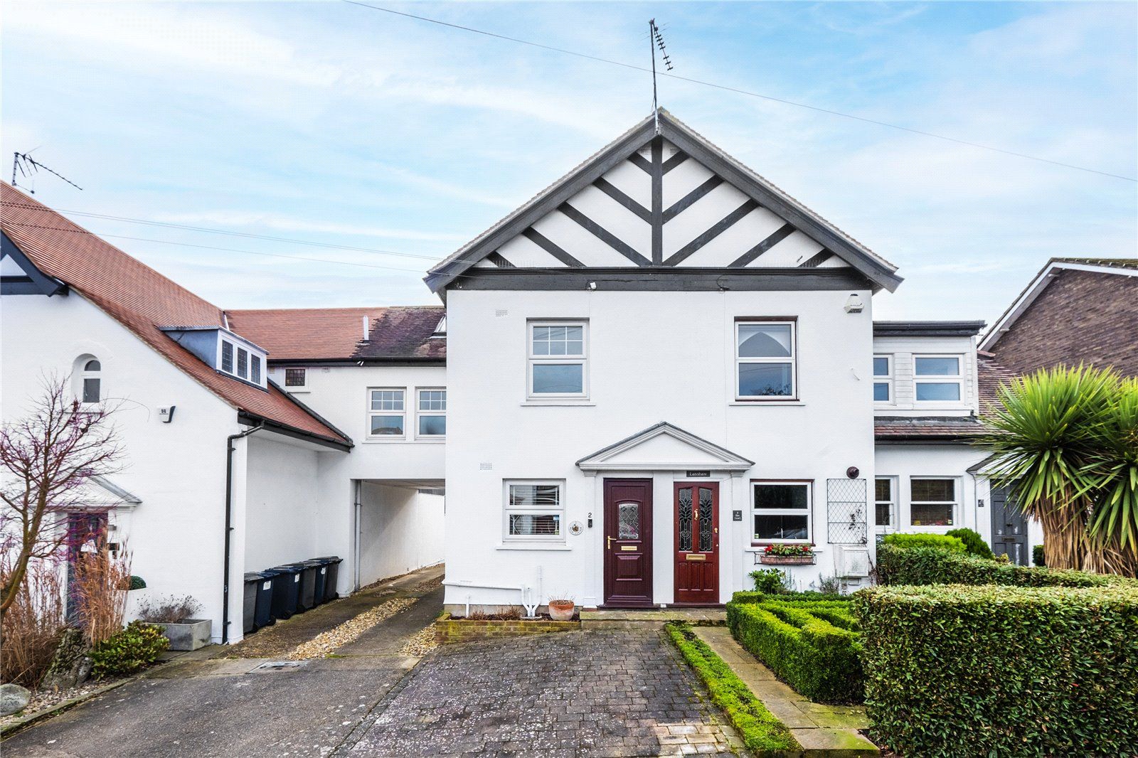 5 bed detached house for sale in Elm Court, Oakhurst Avenue, East