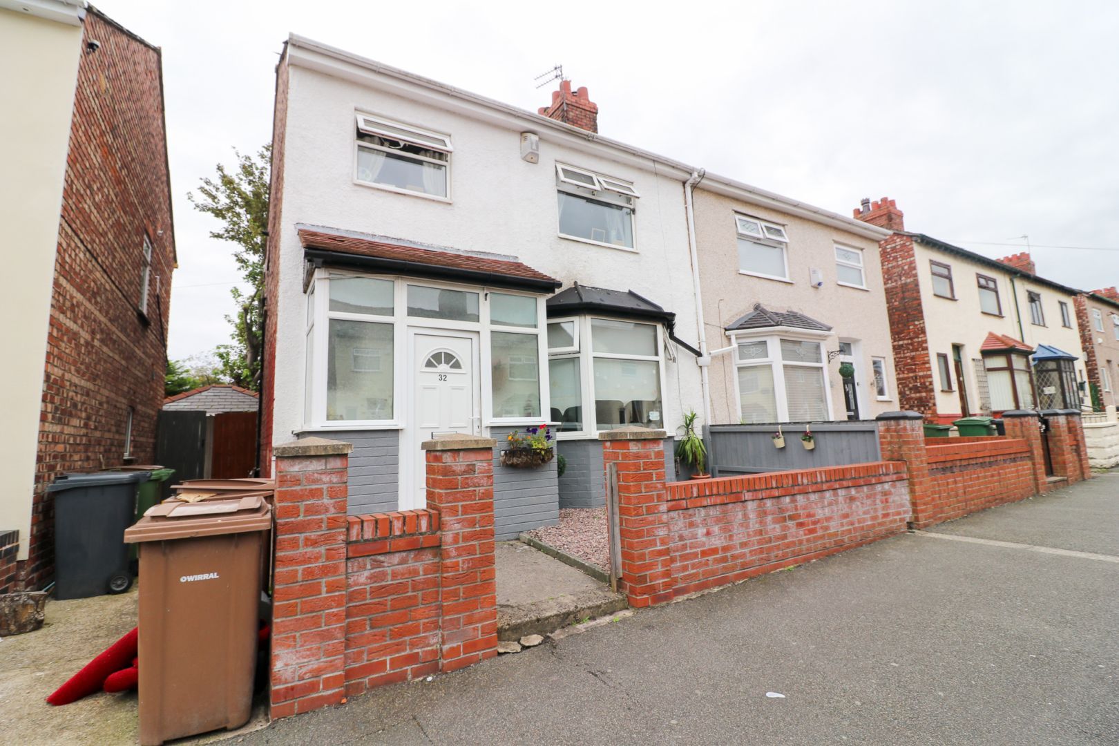 Thistleton Avenue, Claughton CH41