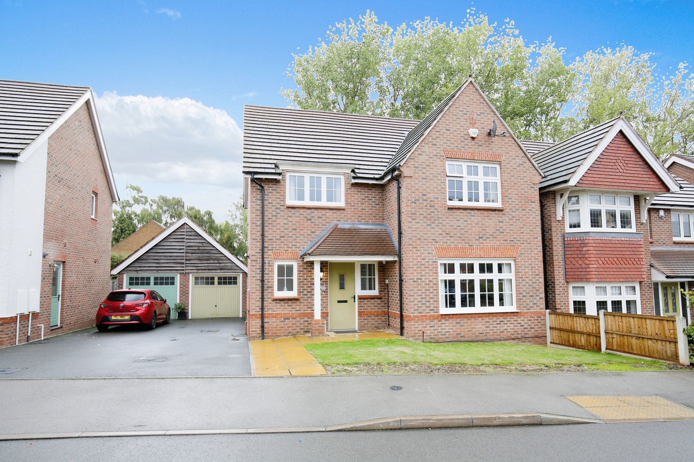 4 bed detached house for sale in Panama Drive, Atherstone CV9 Zoopla