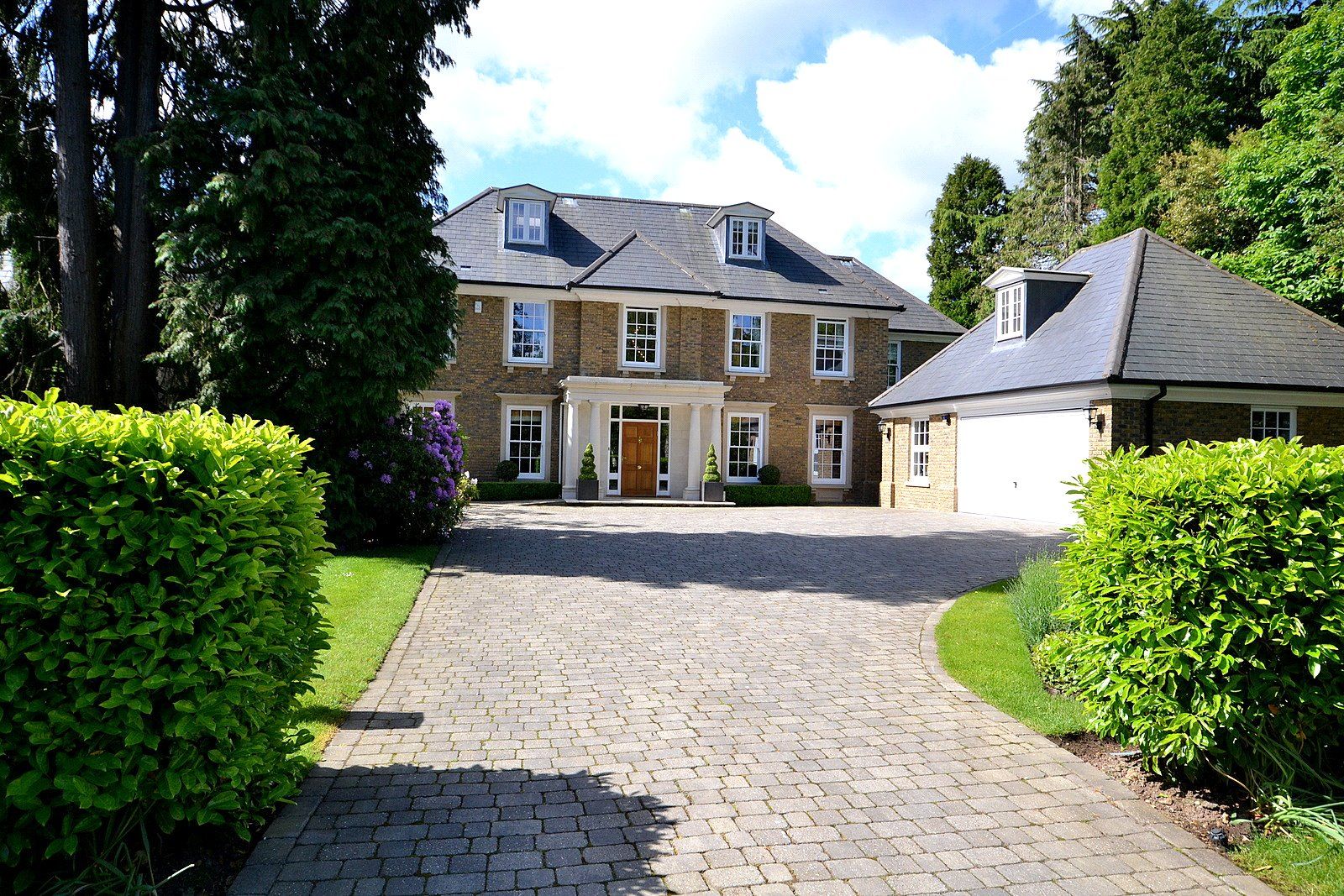 7 bed detached house for sale in Onslow Road, Burwood Park, WaltonOn