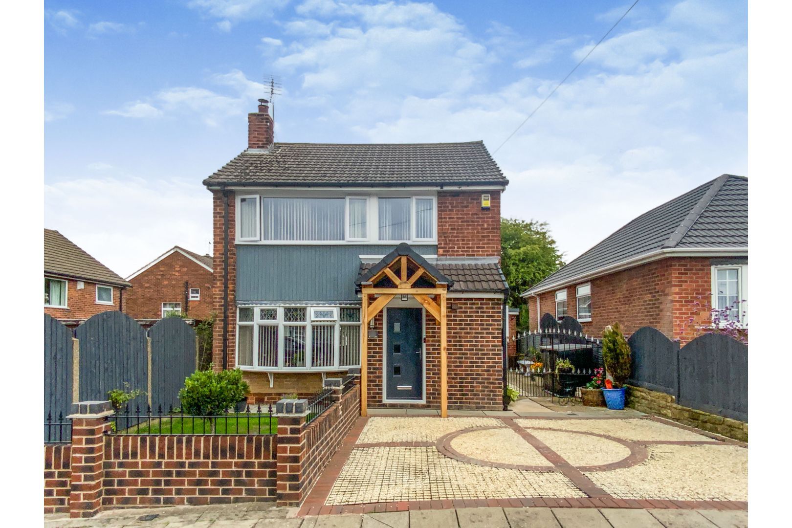 3 bed detached house for sale in Parkside, SuttonInAshfield NG17 Zoopla
