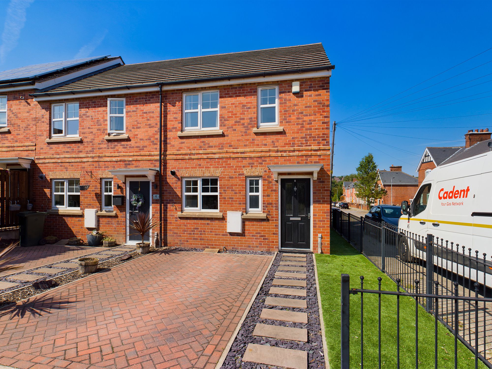 3 bed town house for sale in Dewfield Close, Grimethorpe, Barnsley S72