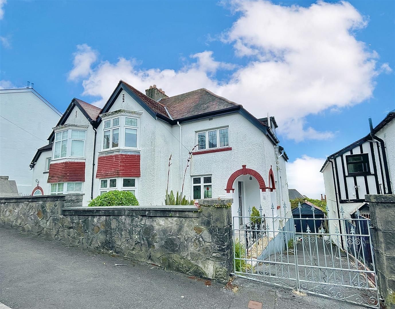 4 bed semidetached house for sale in Pinewood Road, Uplands, Swansea