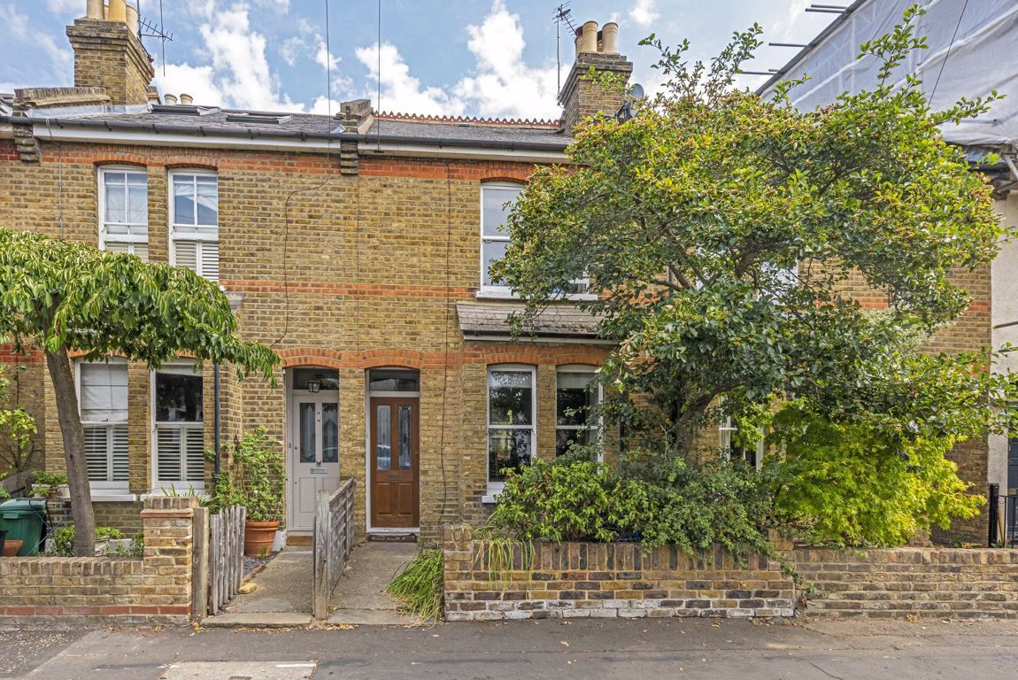 3 bed terraced house for sale in Fourth Cross Road, Twickenham TW2 Zoopla