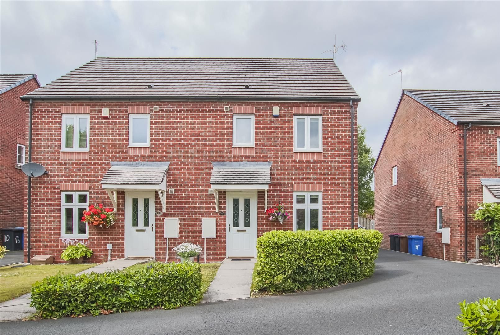 3 bed semidetached house for sale in Brattice Drive, Pendlebury