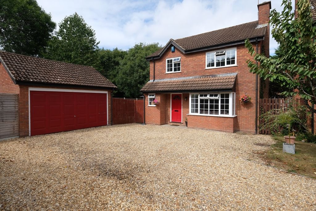 4 bed detached house for sale in Kingswood, Marchwood SO40 Zoopla