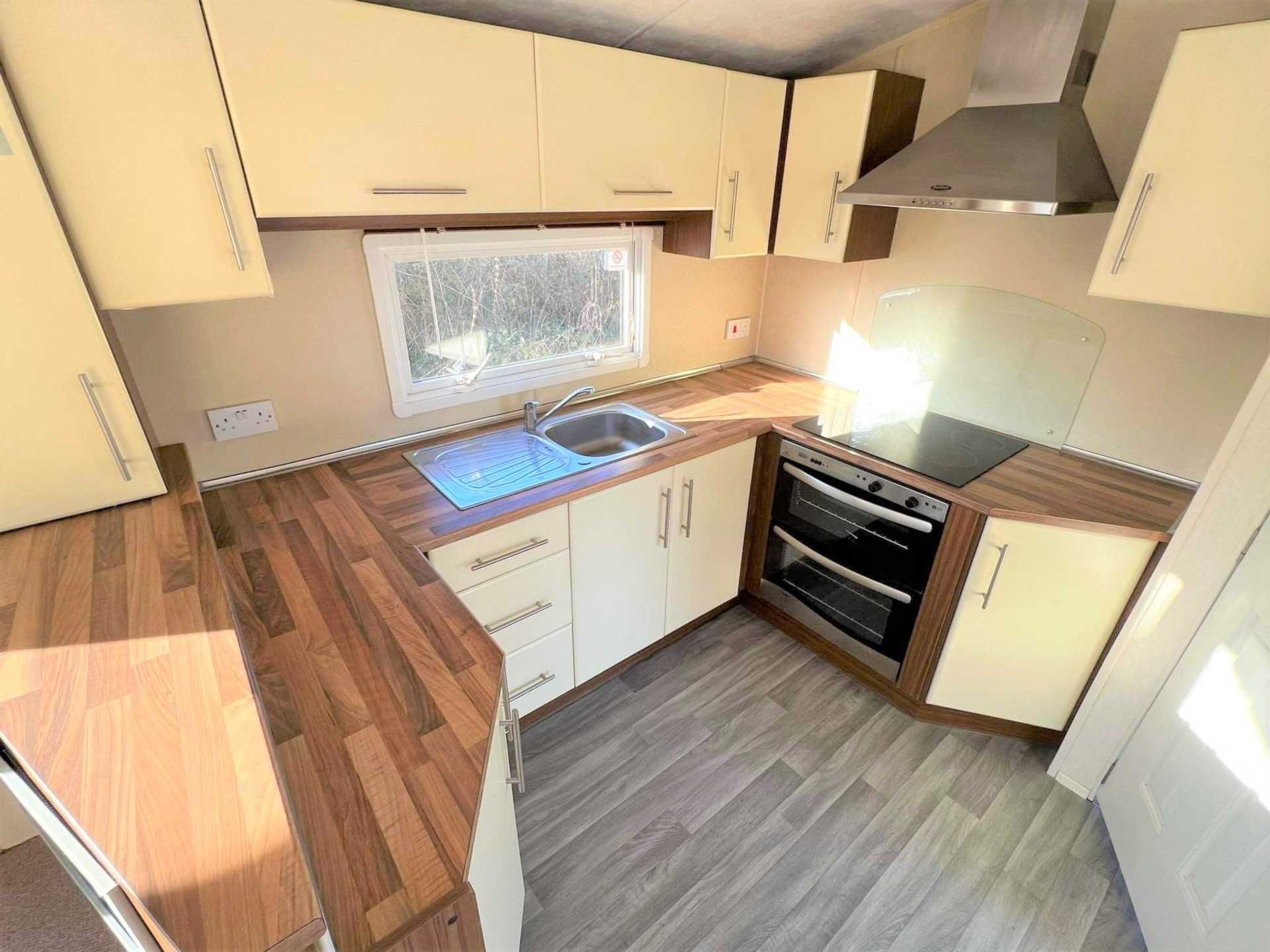 2 bed mobile/park home for sale in Brechin Road, Montrose DD10 Zoopla