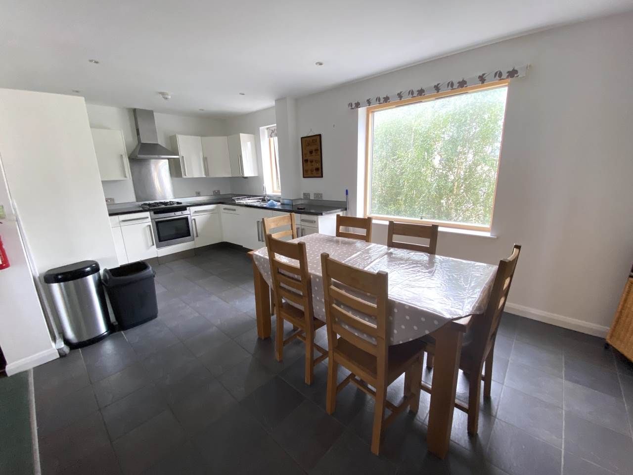 3 bed flat to rent in 13 Plas Tudor, Parc Y Bryn, Aberystwyth SY23 Zoopla