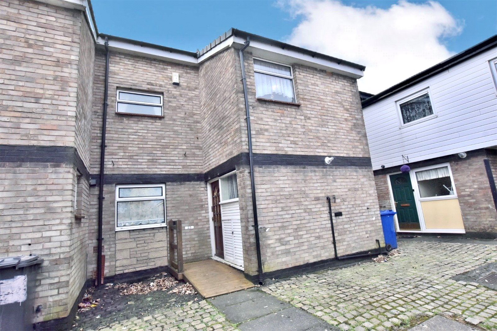 3 bed town house for sale in Orkney Close, Shadsworth, Blackburn