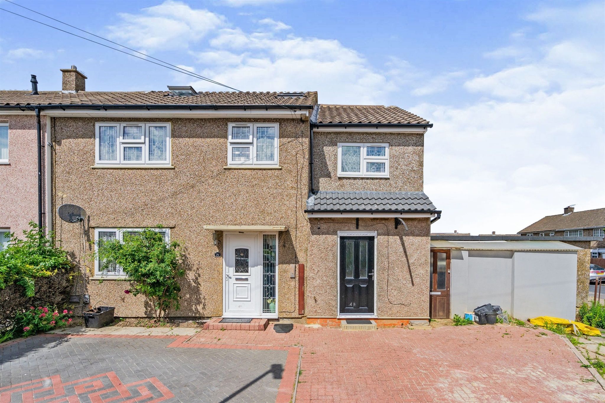 7 bed semidetached house for sale in Brunel Road, Luton LU4 Zoopla