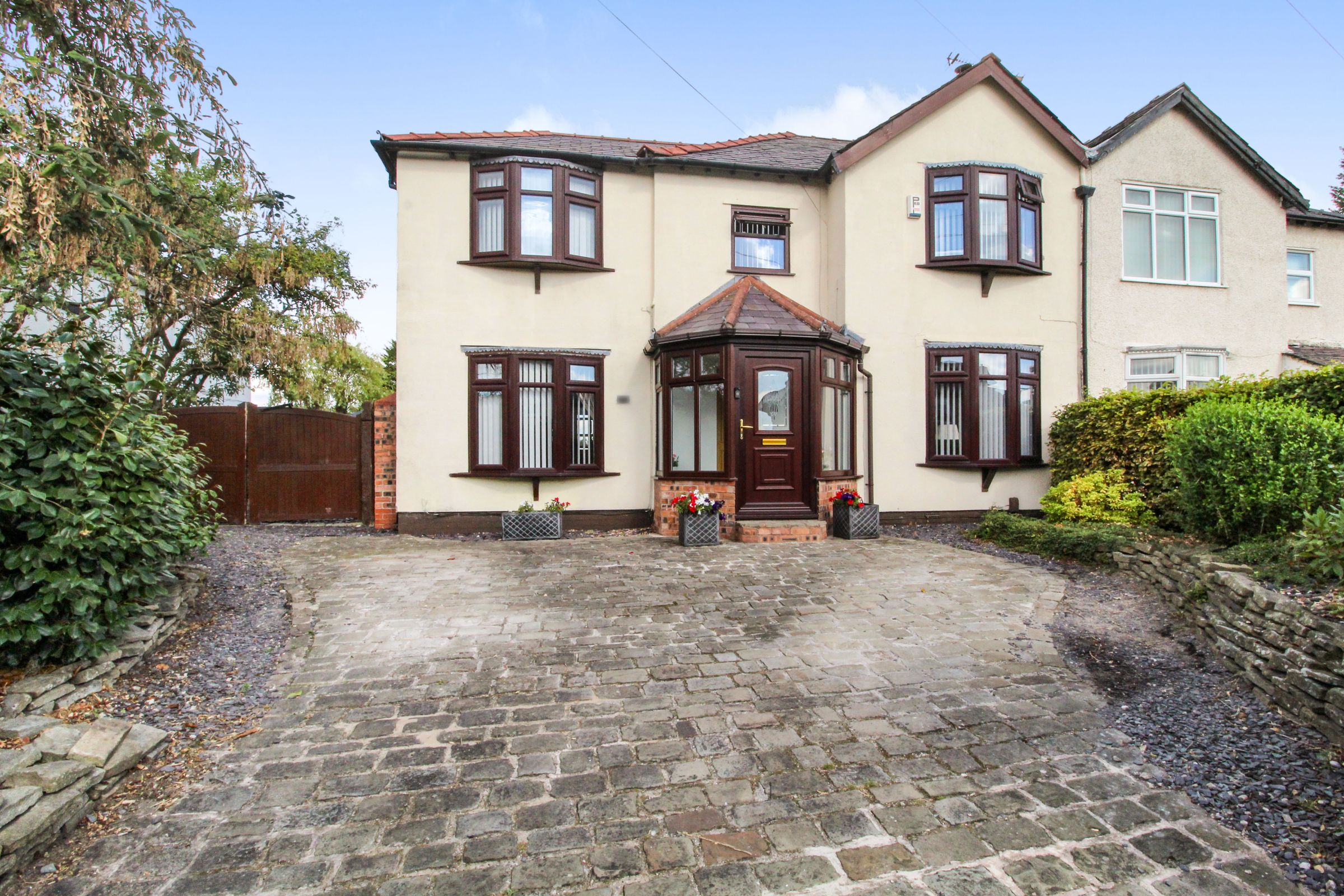 4 bed semidetached house for sale in Moss Lane, Liverpool L31 Zoopla