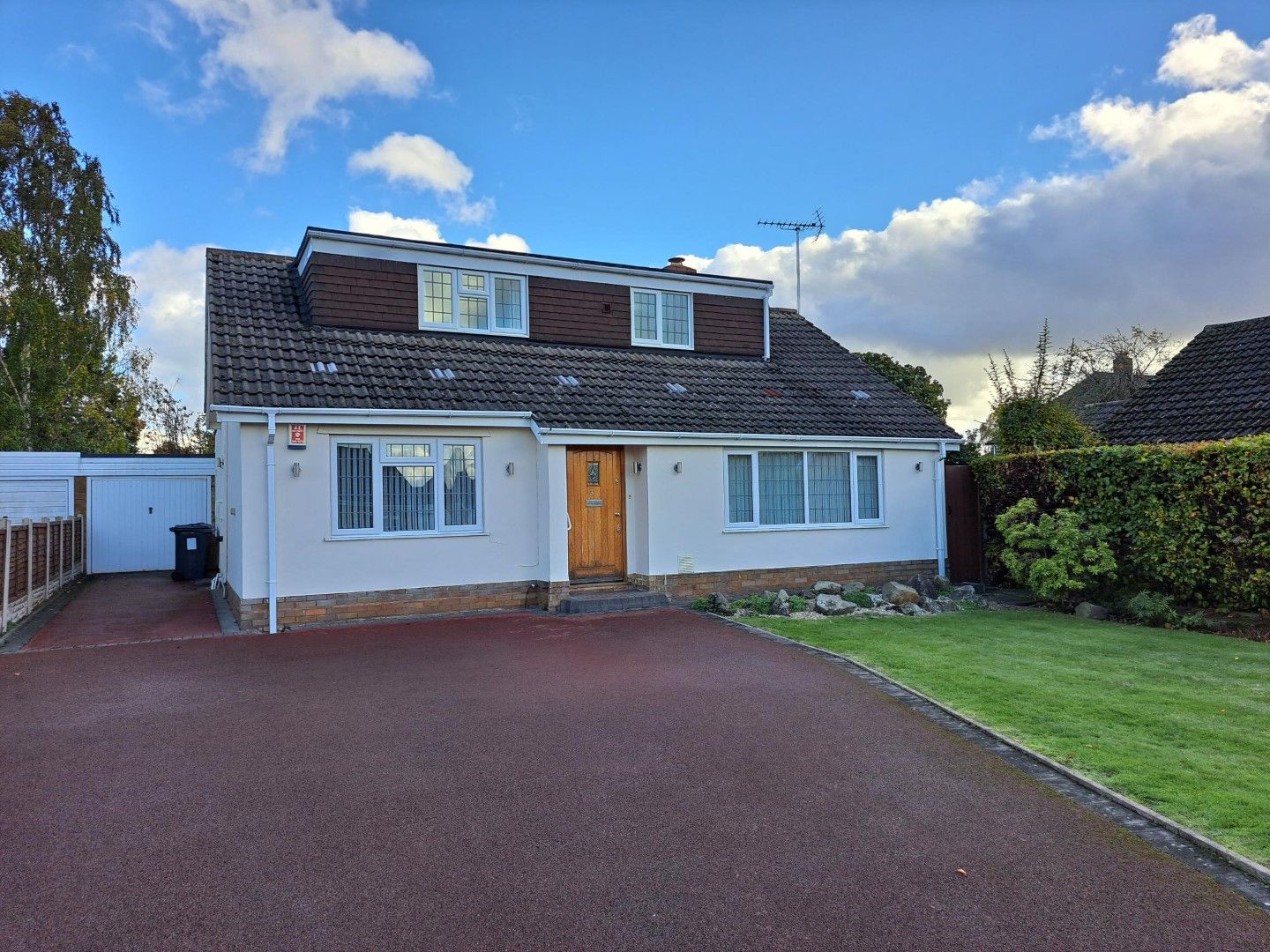 3 bed detached bungalow for sale in Queenswood Road, Four Oaks, Sutton
