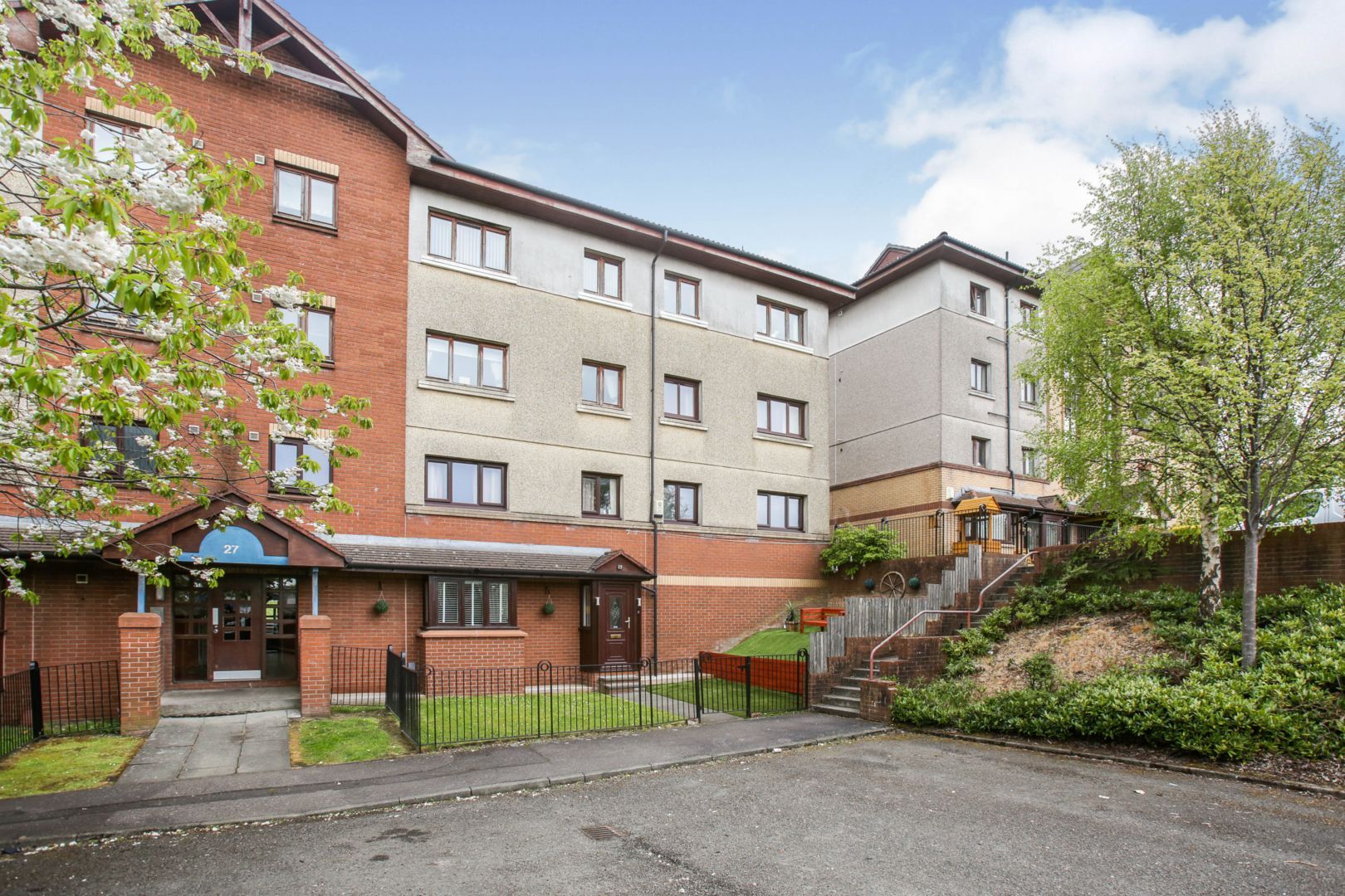 Ashvale Crescent, Glasgow G21  