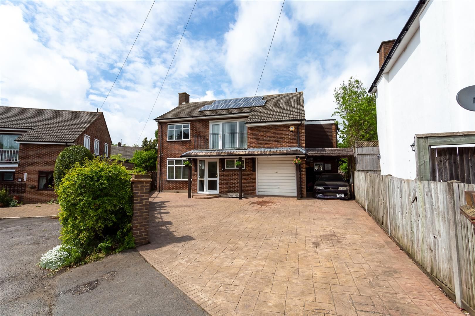 5 bed detached house for sale in Nork Gardens SM7 Zoopla