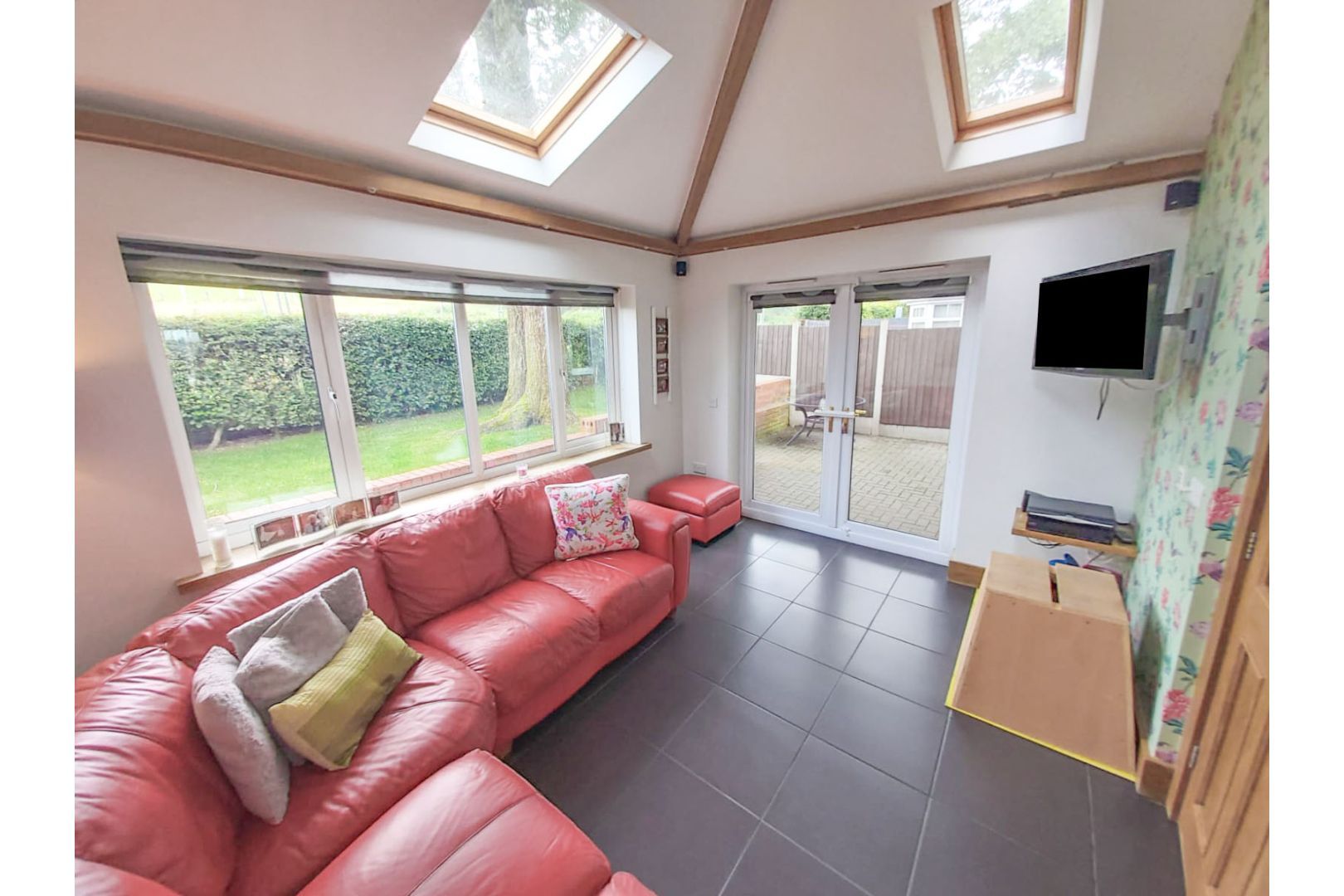 Havenside Close, Moorside OL4  