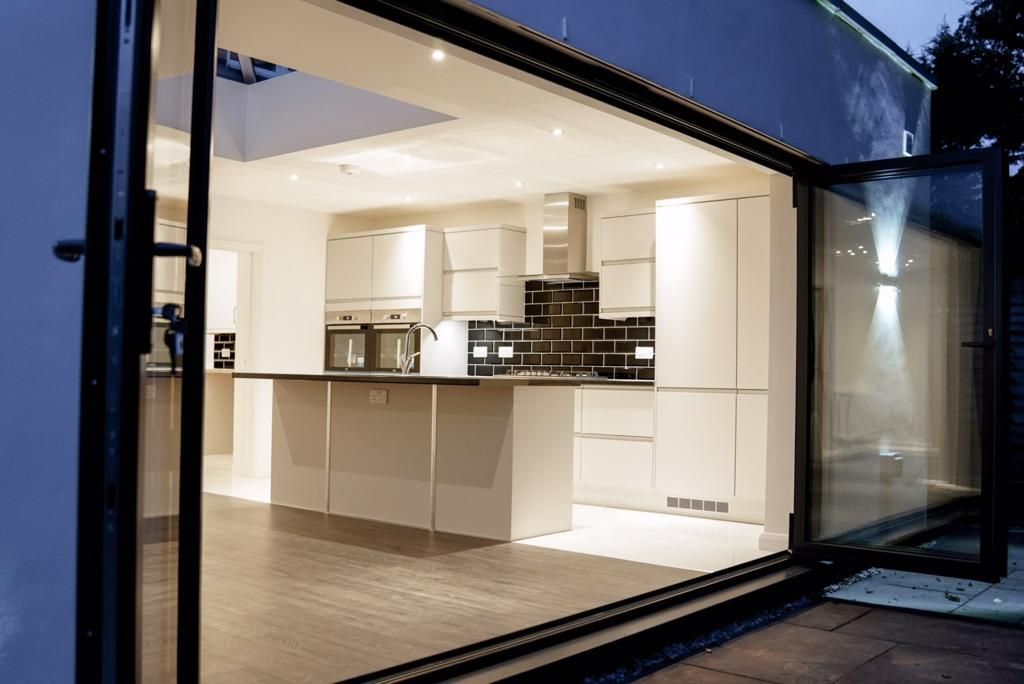 4 bed detached house to rent in Bell Acre Gardens, Letchworth Garden