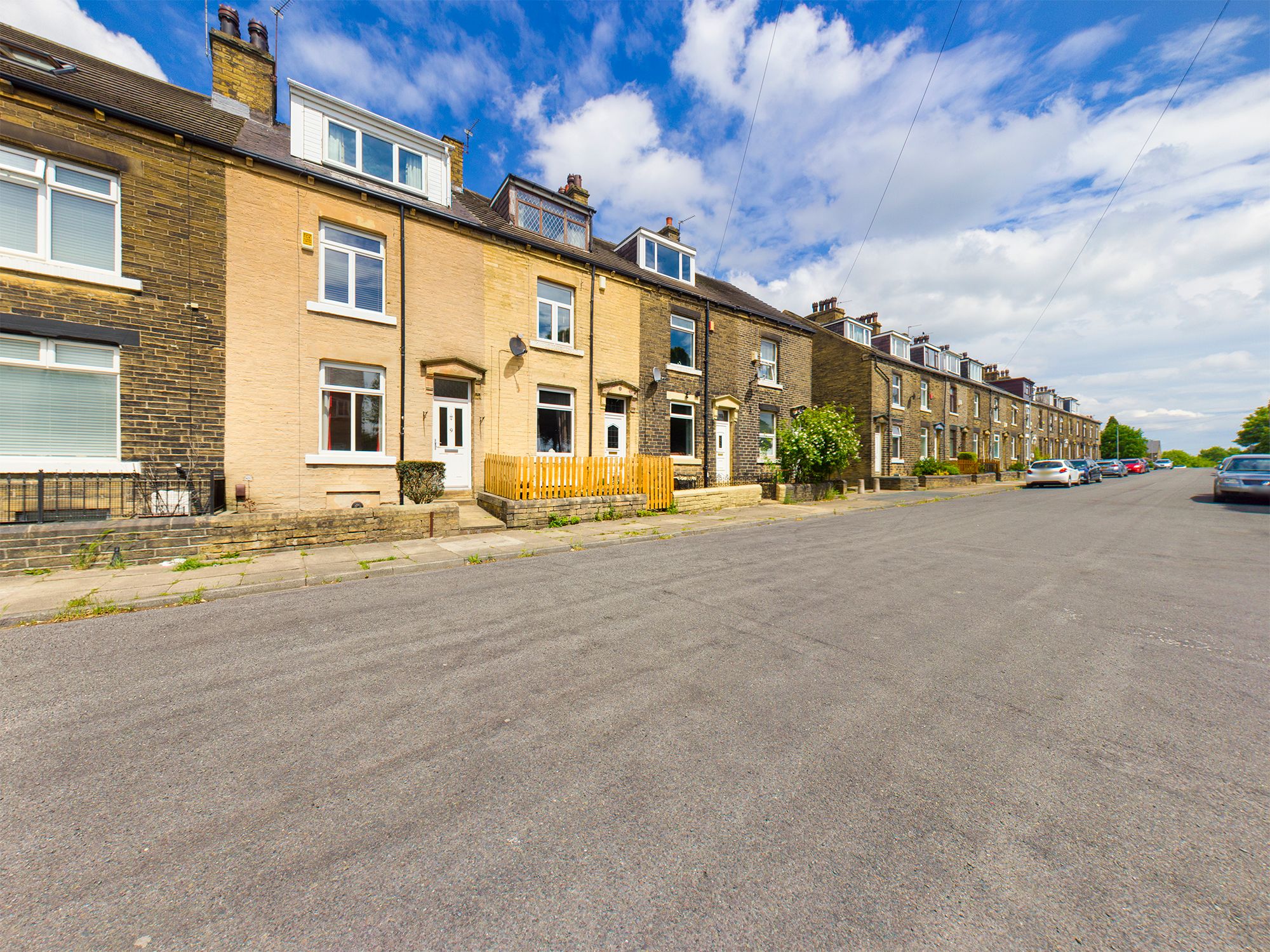 4 bed terraced house for sale in Sunny Bank Road, Bankfoot, Bradford