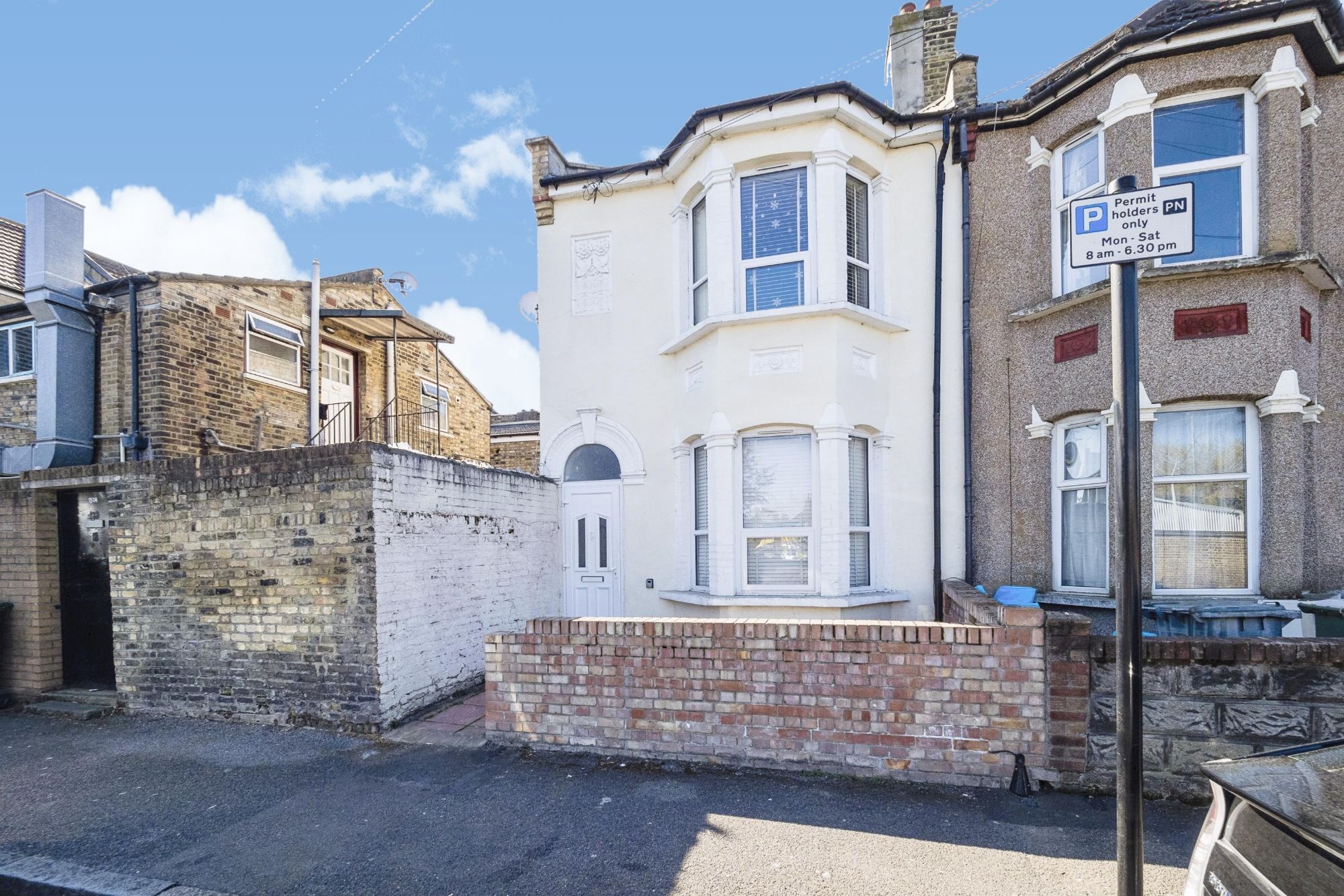 5 bed end terrace house for sale in Howards Road, London E13 Zoopla