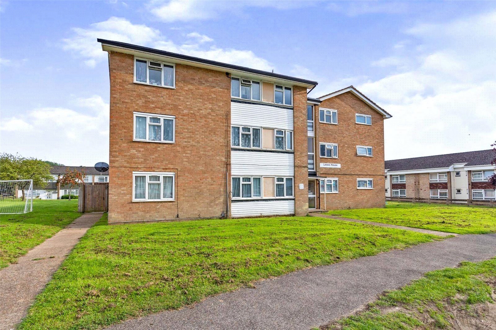 1 bed flat for sale in Lewes House, Castle Drive, Reigate, Surrey RH2