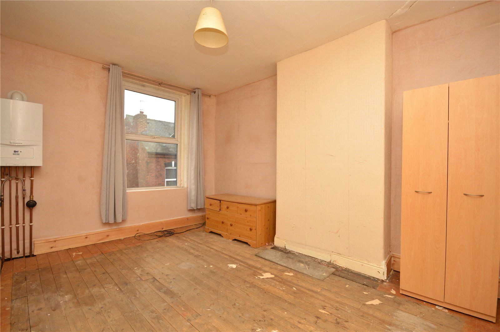 2 bed terraced house for sale in Woodview Mount, Leeds, West Yorkshire