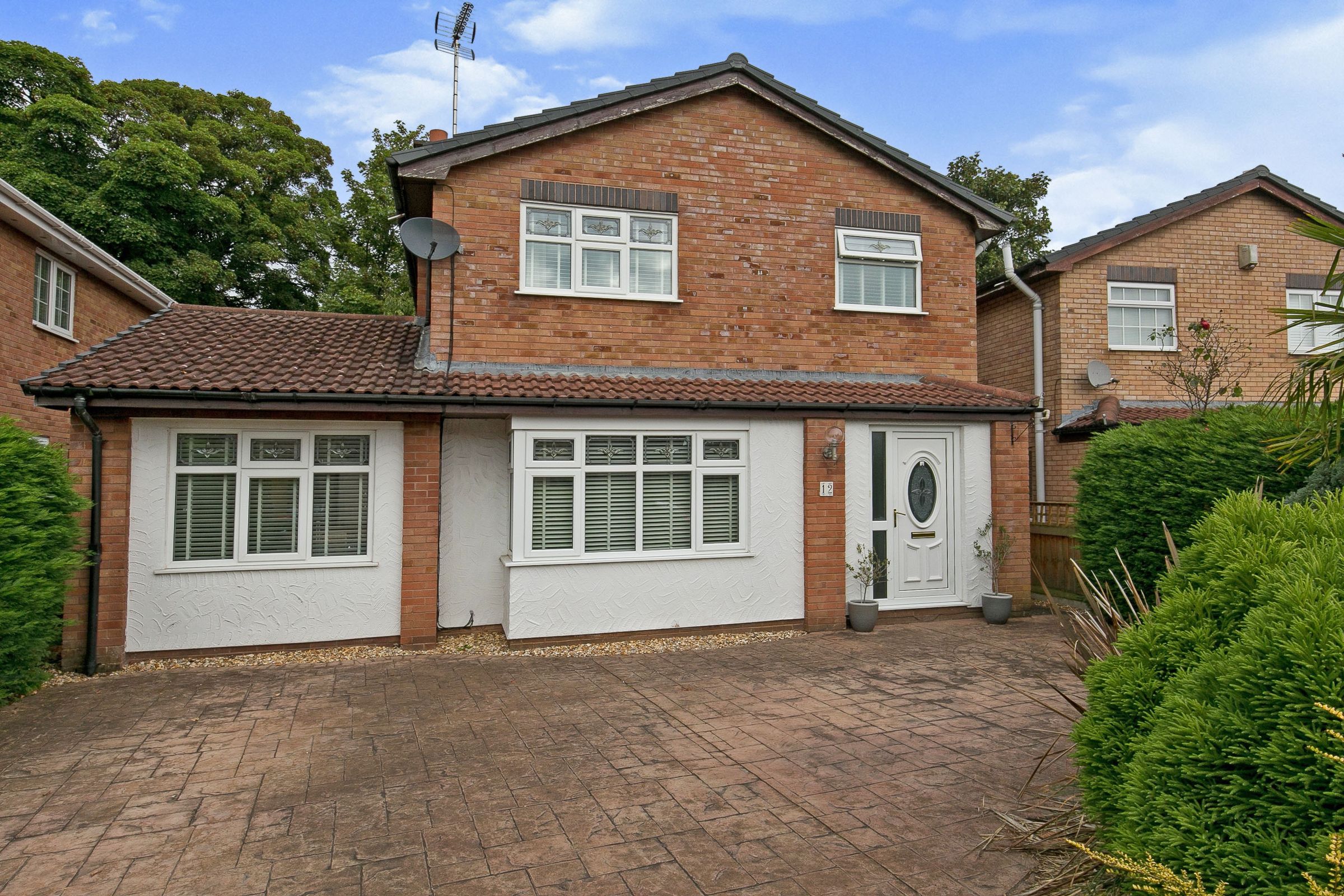 3 bed detached house for sale in Parkend Walk, Rhostyllen, Wrexham