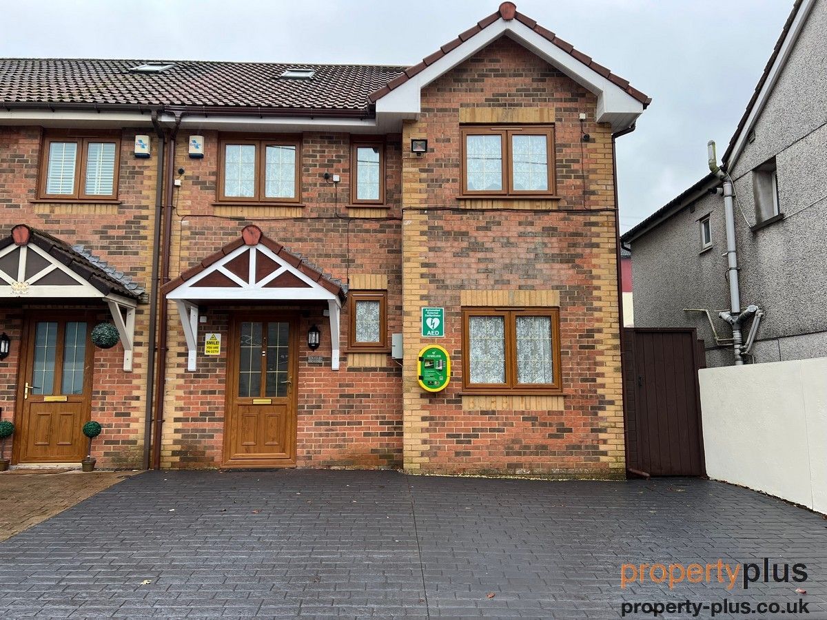 6 bed semidetached house for sale in Rees Street Gelli , Pentre CF41