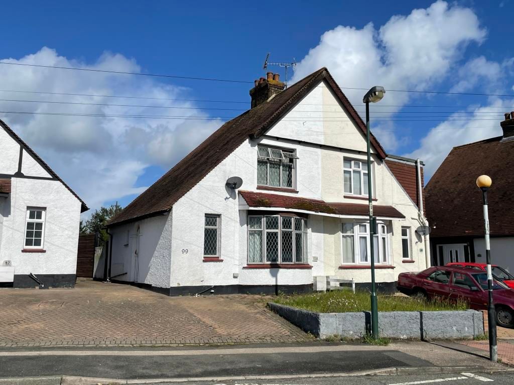 99 Twydall Lane Gillingham Kent ME8  