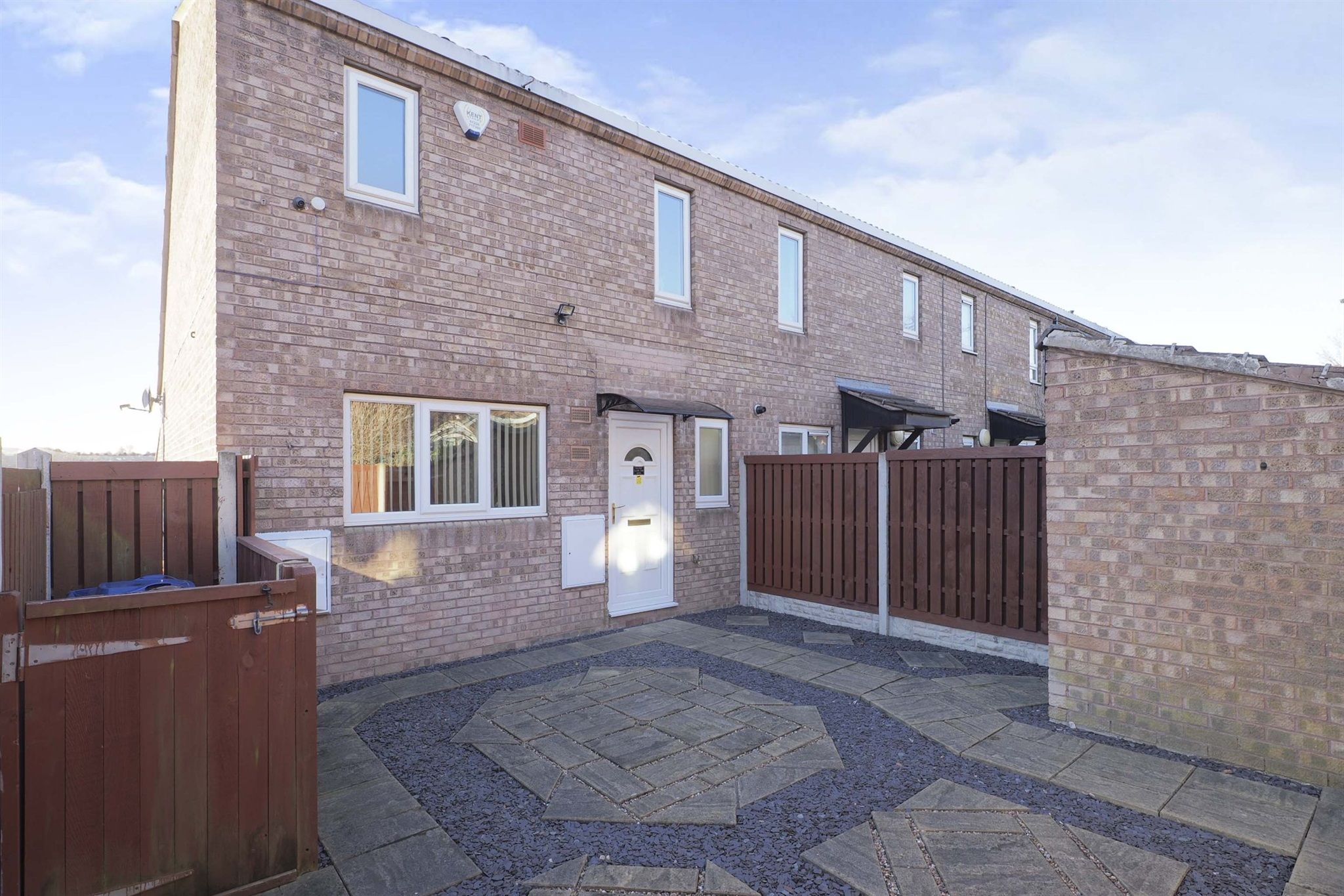 3 bed property for sale in Austwick Walk, Barnsley S70 Zoopla
