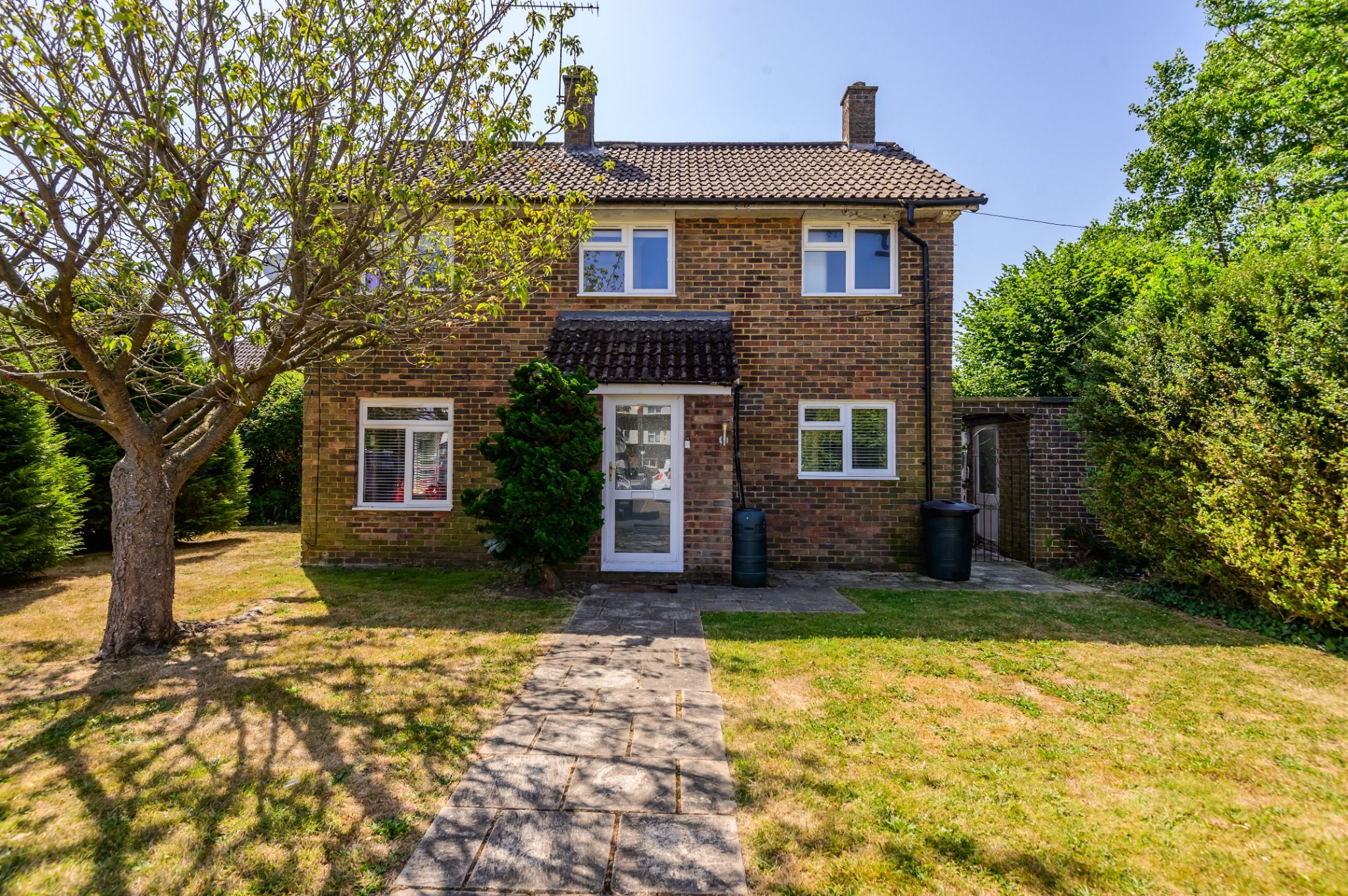 3 bed semidetached house for sale in Bonsey Lane, Woking GU22 Zoopla