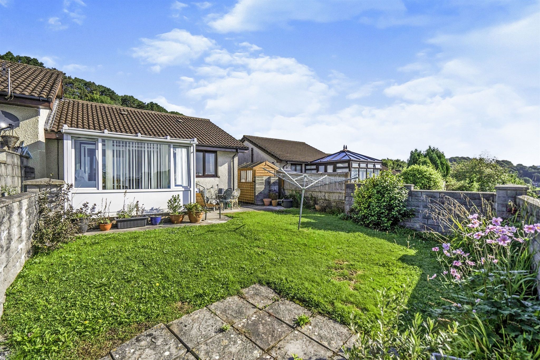 2 bed semidetached bungalow for sale in Oak Hill Park, Skewen, Neath SA10 Zoopla