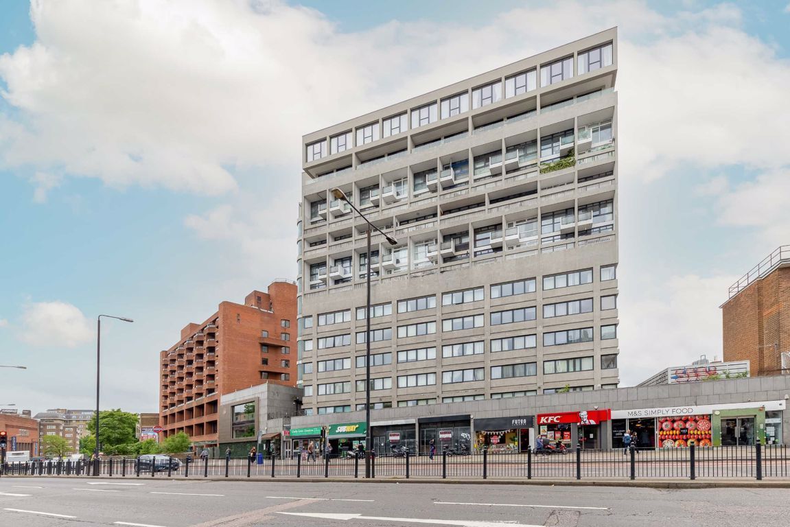 3 bed flat to rent in Finchley Road, London NW3 Zoopla