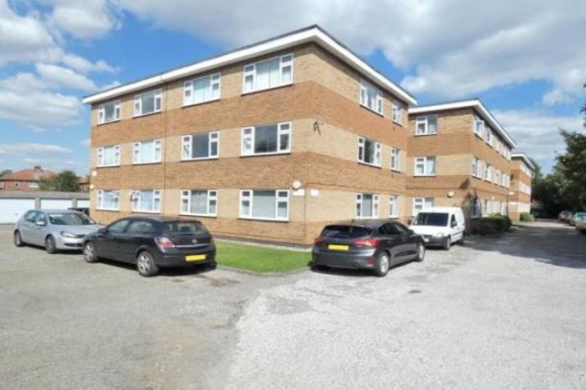 2 bed flat to rent in Doris Court, Norfolk Avenue, Toton NG9 Zoopla