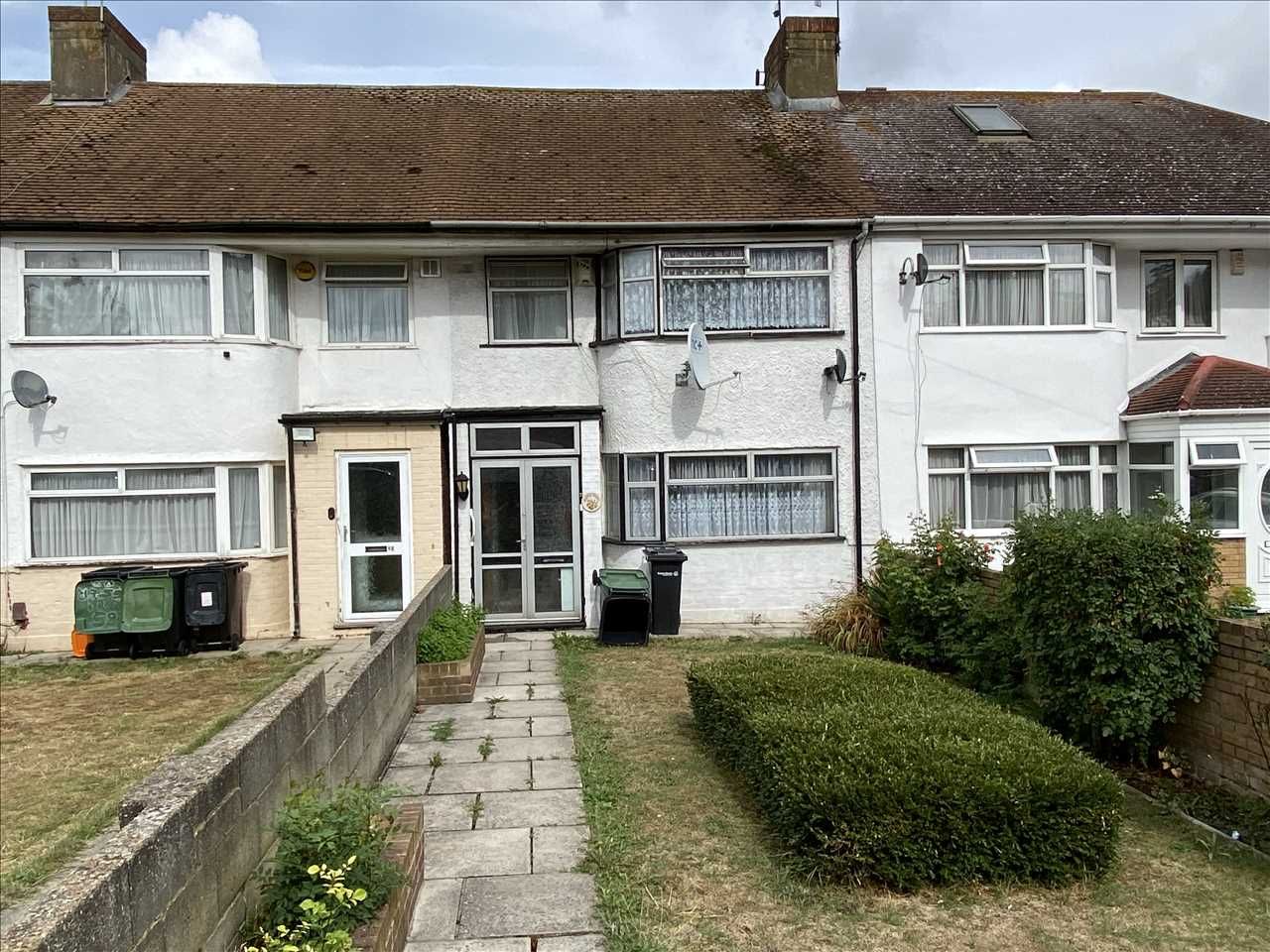 3 bed terraced house for sale in Rochester Road, Gravesend DA12 Zoopla