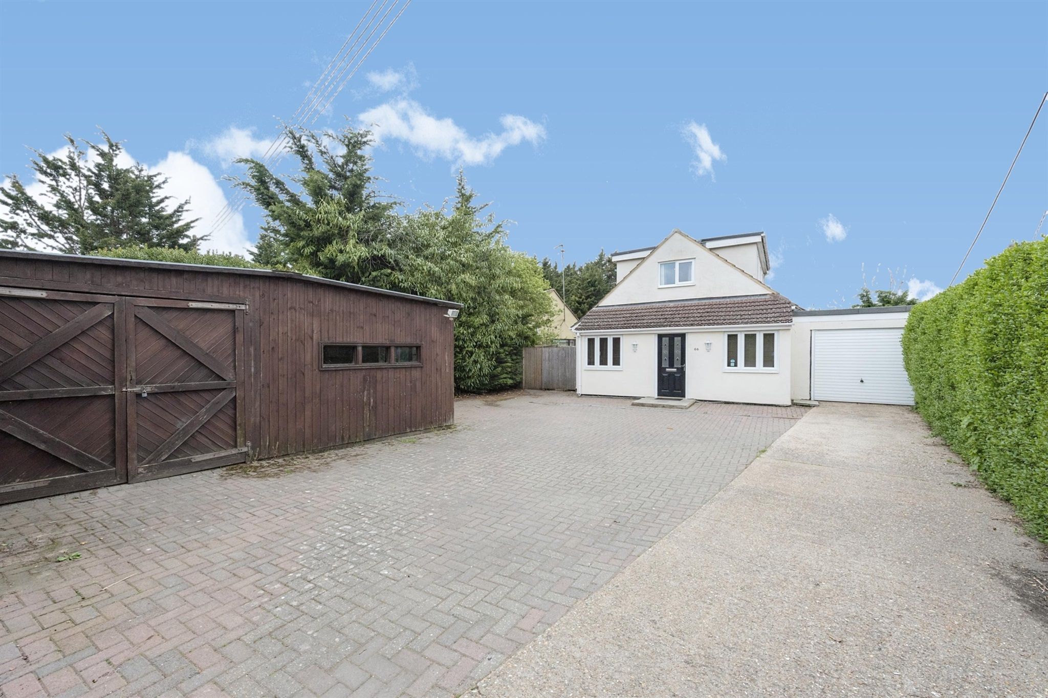 4 bed bungalow for sale in Turnpike Road, Red Lodge, Bury St. Edmunds