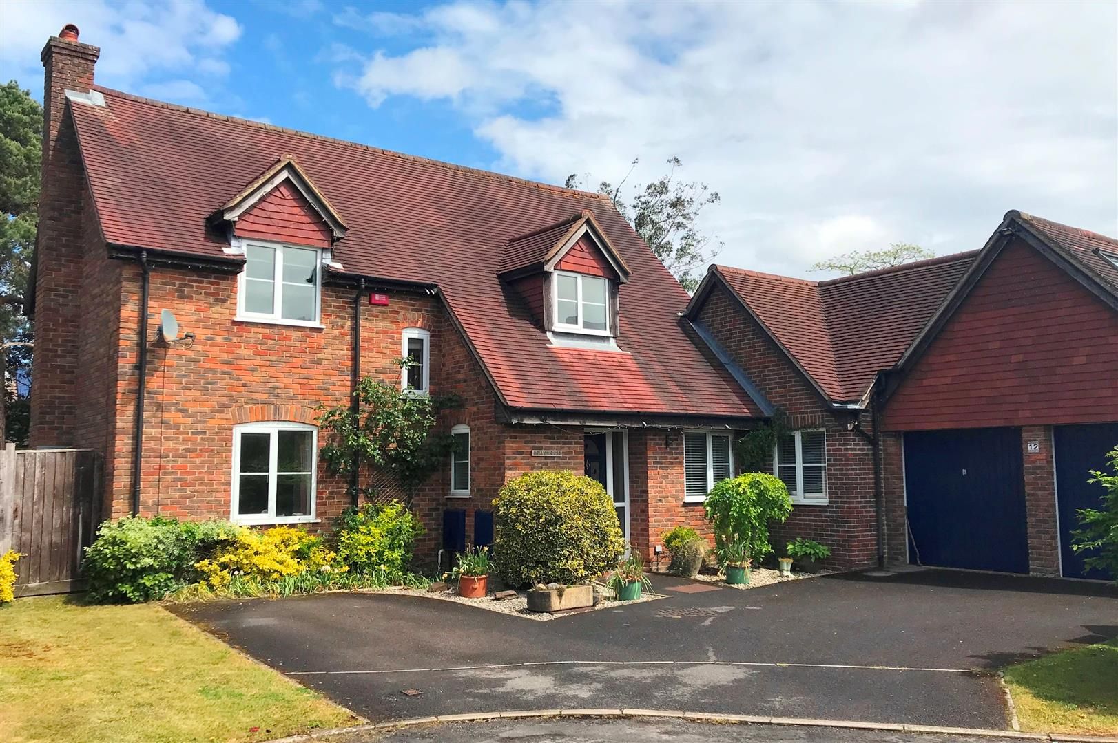 4 bed detached house for sale in The Gabriels, Newbury RG14 Zoopla