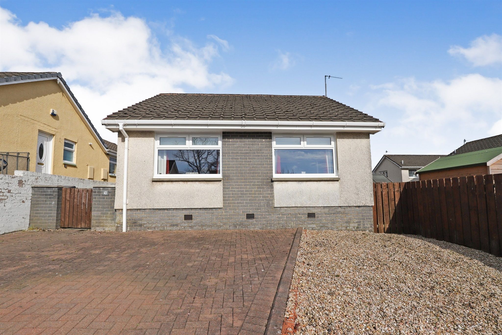 3 bed detached bungalow for sale in Bute Road, Cumnock KA18 Zoopla