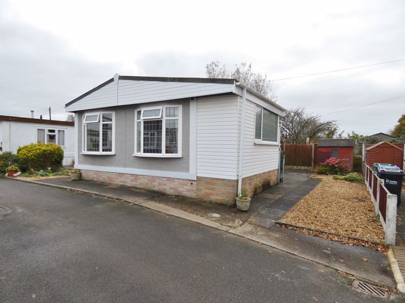 2 bed property for sale in Lynwood Park, Warton PR4 Zoopla